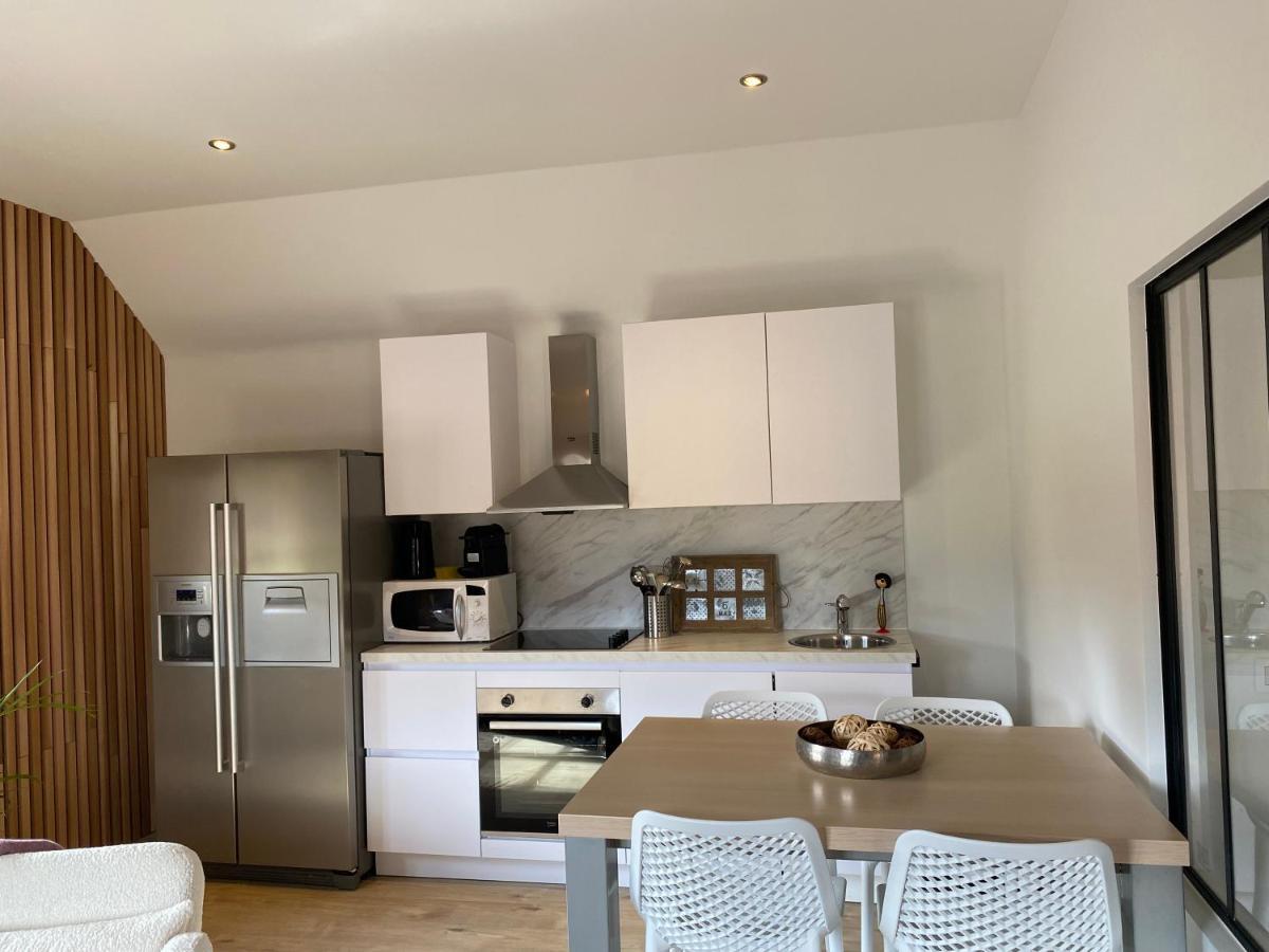 Le Logis Des Chenes, Superbe Bungalow Dans Quartier Residentiel Proche De Namur Wépion Εξωτερικό φωτογραφία