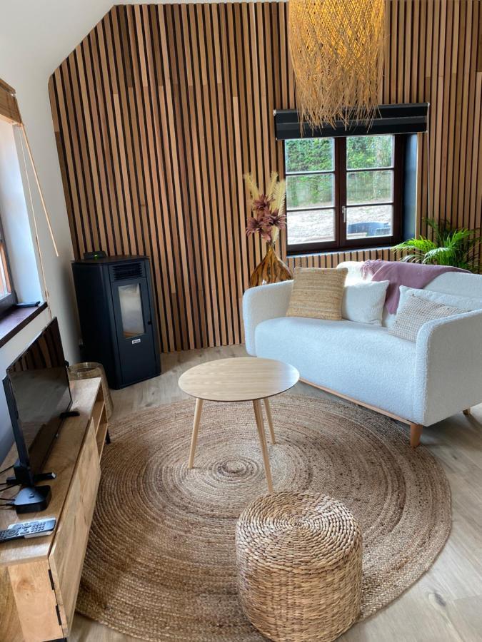 Le Logis Des Chenes, Superbe Bungalow Dans Quartier Residentiel Proche De Namur Wépion Εξωτερικό φωτογραφία